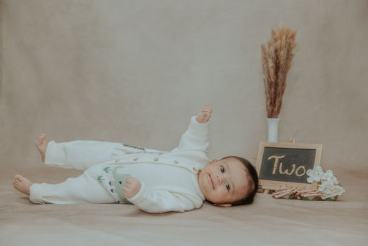 Bébé de 3 mois éveillé