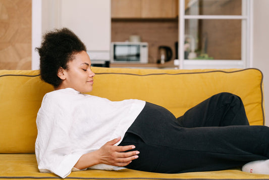 Future maman épanouie en 2e trimestre