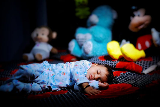 Bébé qui dort la nuit
